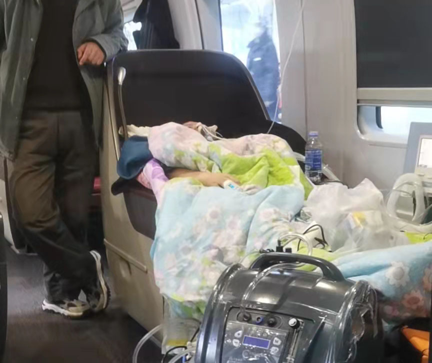 和硕县高铁转运